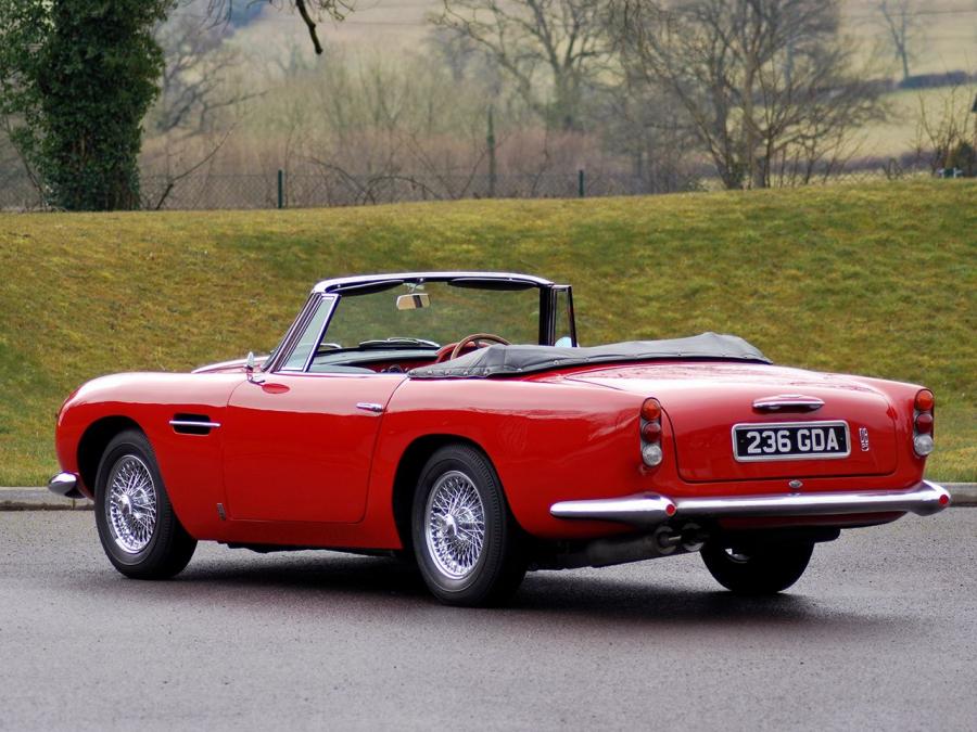  Aston Martin DB5 Convertible 1963 года  (фото 28 из 37)